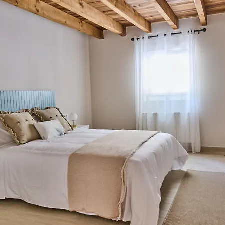 Ojangoiti With Outlet For Electric Vehicle By Kabia Gestion Holiday home